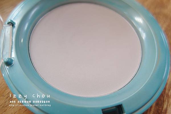 20251004-716vm 20251004-716vm