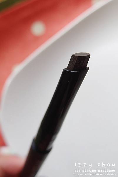 20251004-9m2n6 20251004-9m2n6