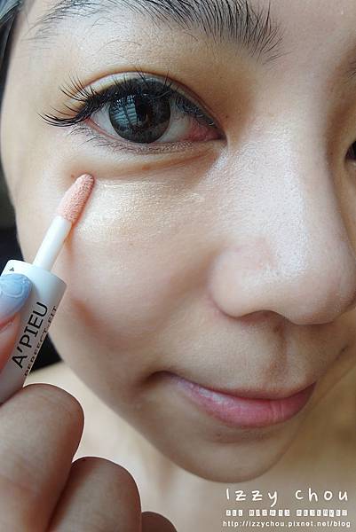 20251004-yq4xe 20251004-yq4xe