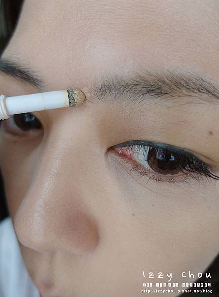 20251004-z8mkl 20251004-z8mkl