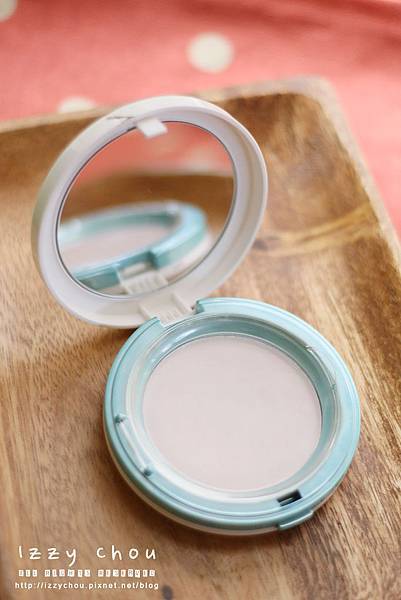 20251004-zgr9m 20251004-zgr9m