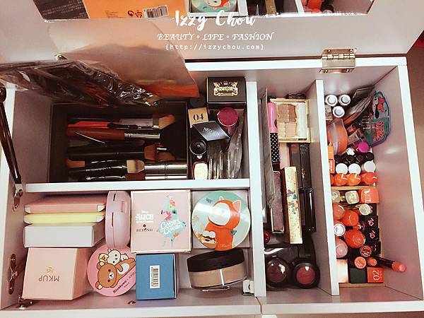 20251004-z5xjq 20251004-z5xjq