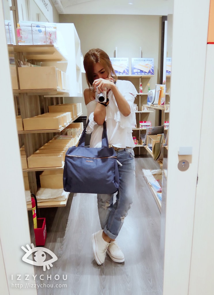 20251004-y1u6v 20251004-y1u6v