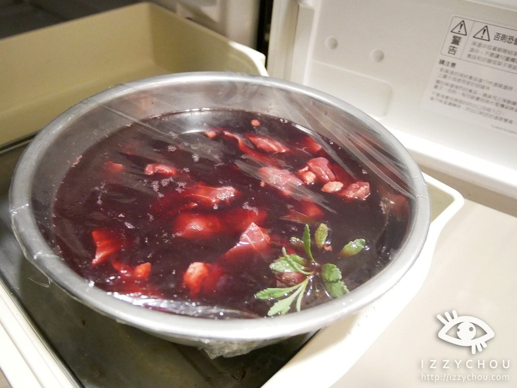 20251004-q3tf7 20251004-q3tf7