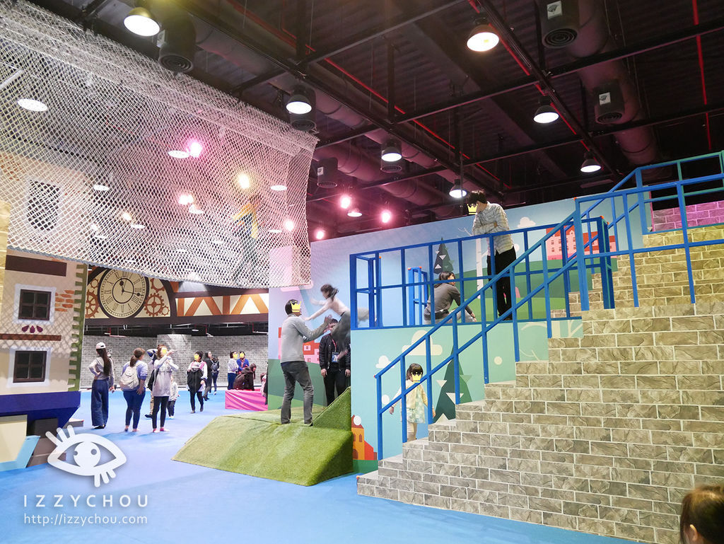 20251004-2qly6 20251004-2qly6