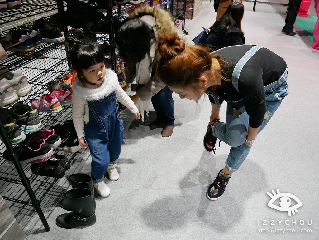 20251004-2vjg1 20251004-2vjg1