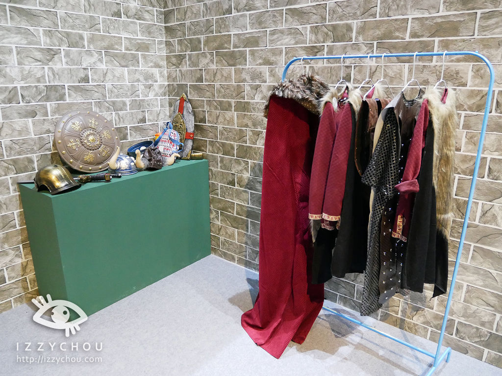 20251004-5y4cm 20251004-5y4cm