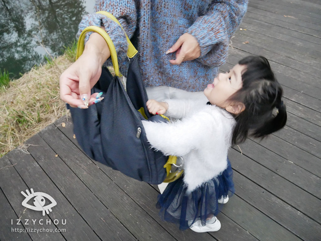 20251004-w2l6m 20251004-w2l6m