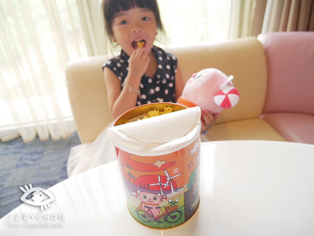 20251004-3ztjb 20251004-3ztjb