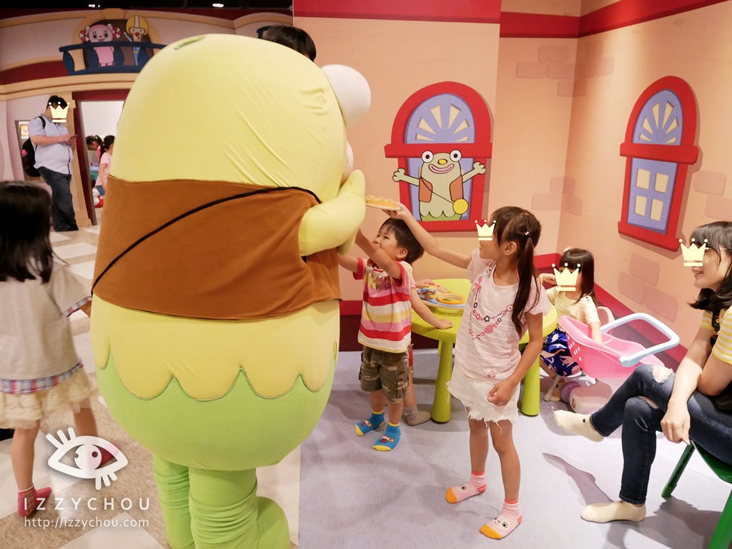 20251004-4kbg0 20251004-4kbg0