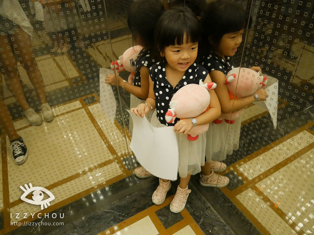 20251004-51j43 20251004-51j43