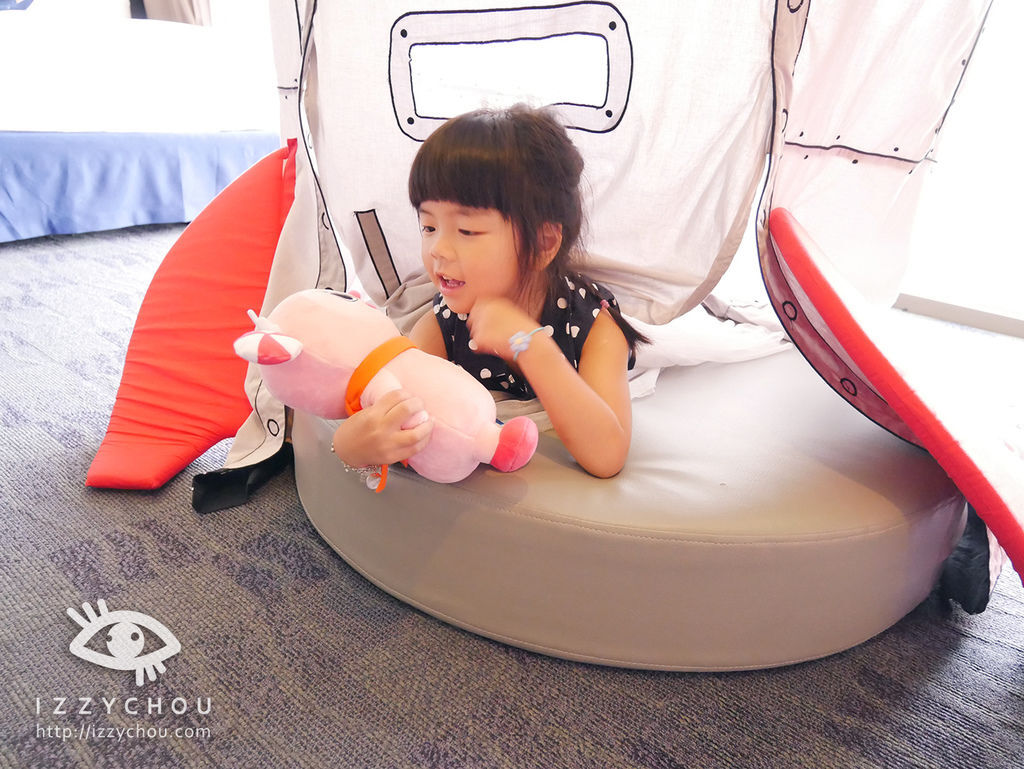 20251004-5blbn 20251004-5blbn