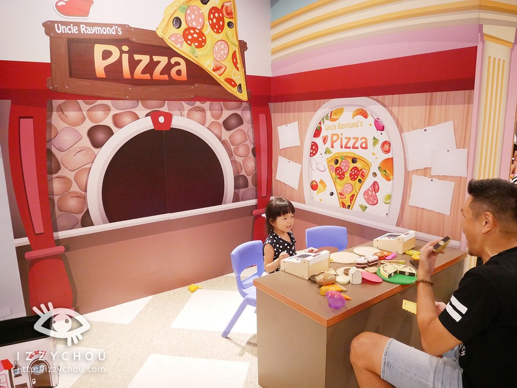 20251004-qv0ax 20251004-qv0ax