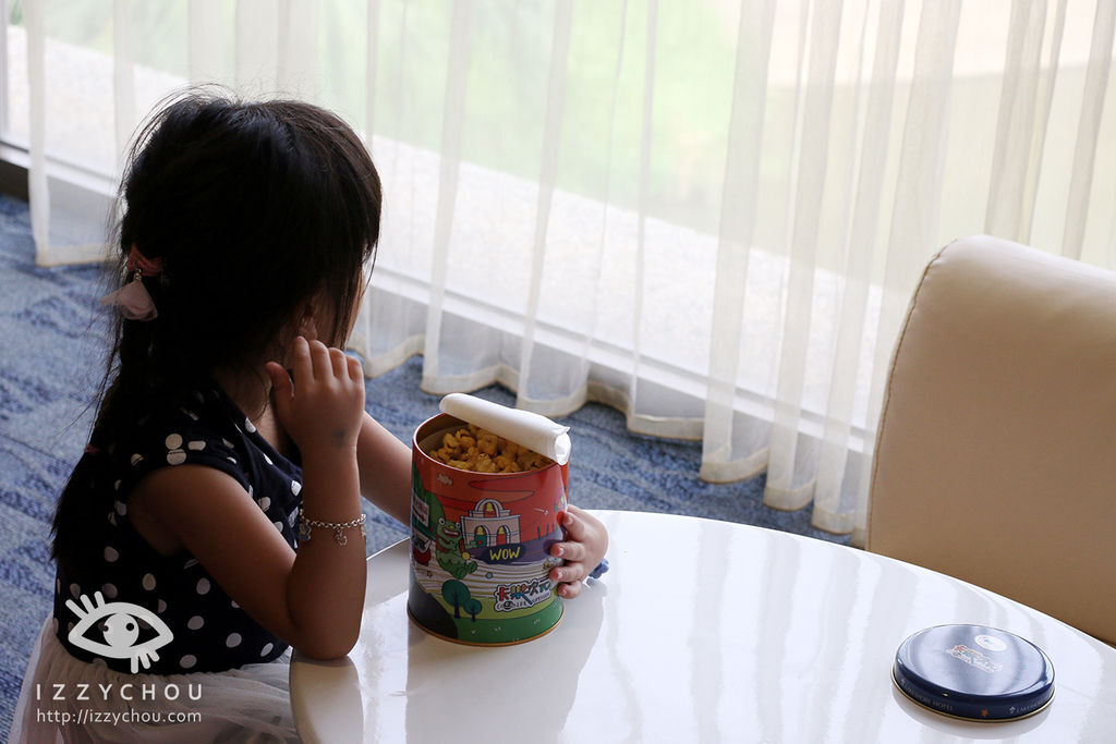 20251004-tozk8 20251004-tozk8