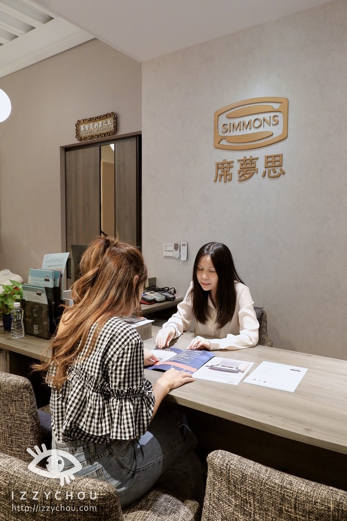 20251004-5qf5t 20251004-5qf5t