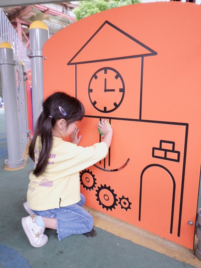 20251004-0kt6k 20251004-0kt6k