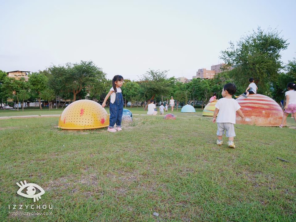 20251004-1k3un 20251004-1k3un