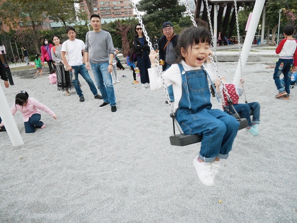 20251004-df10f 20251004-df10f