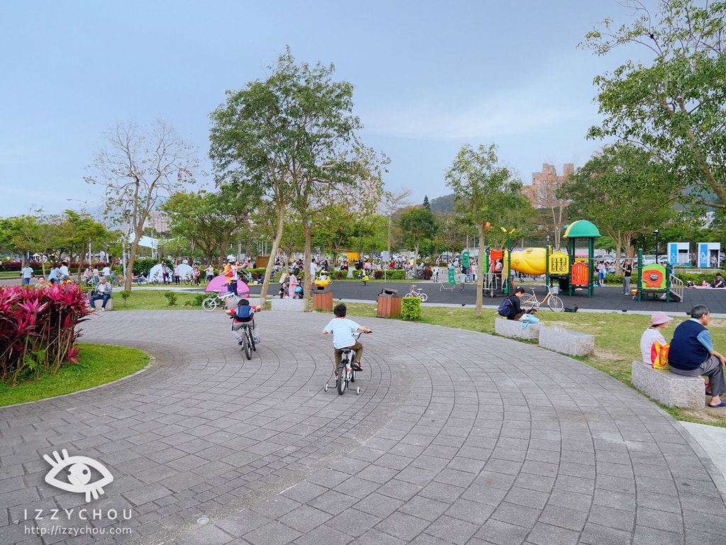 20251004-ji5gf 20251004-ji5gf