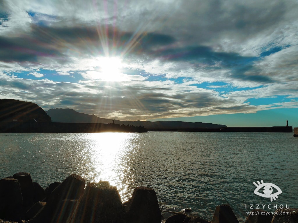 20251004-r993y 20251004-r993y