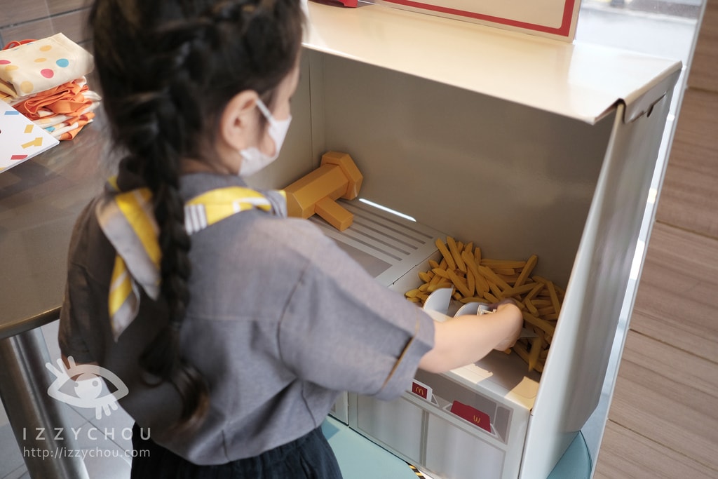 20251004-kba8p 20251004-kba8p