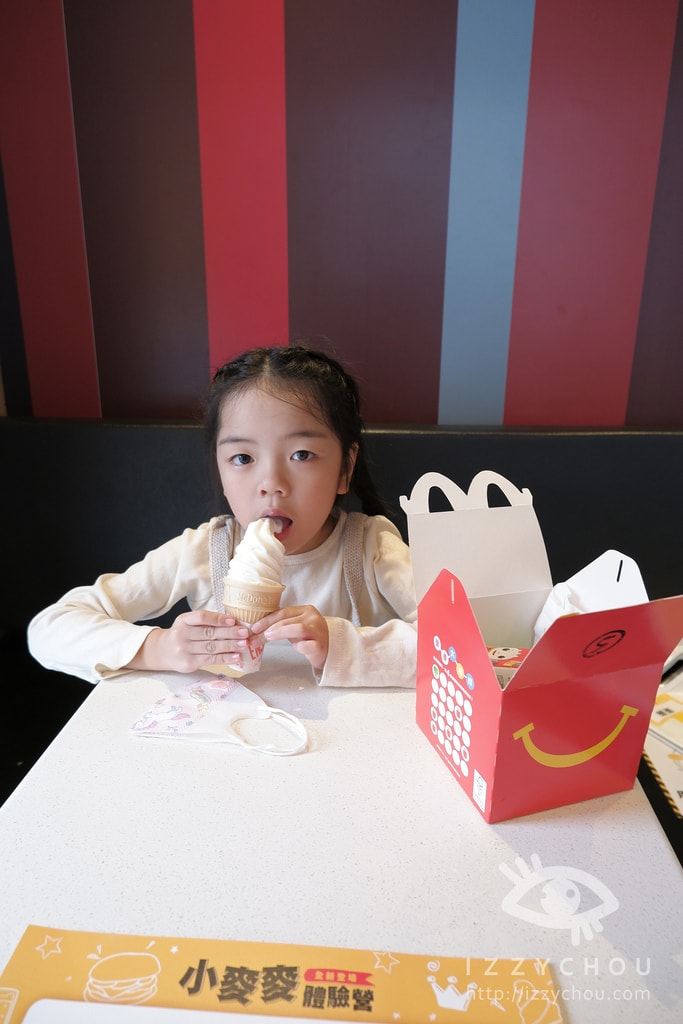 20251004-nx8oy 20251004-nx8oy