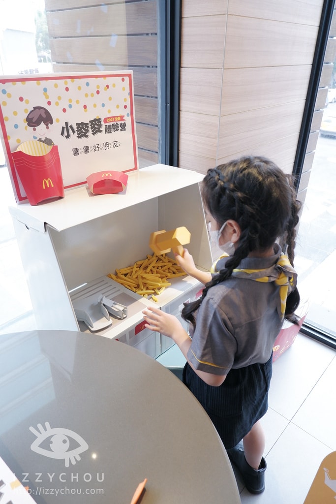 20251004-oe2da 20251004-oe2da