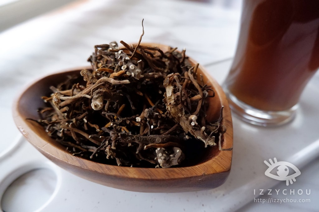 20251004-il6lo 20251004-il6lo