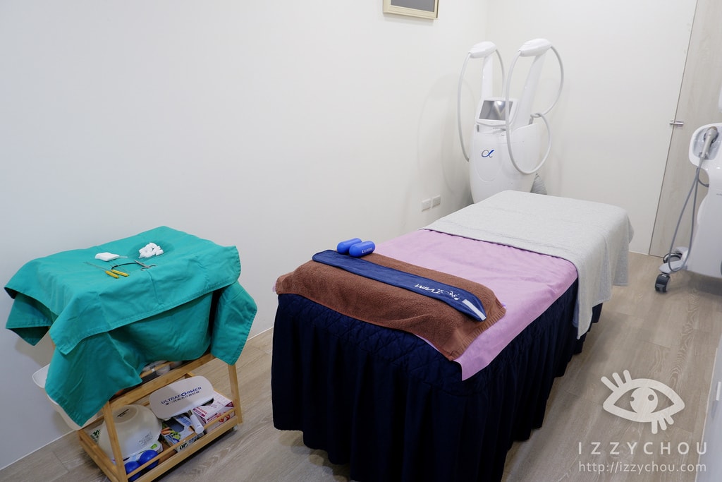 20251004-lbebx 20251004-lbebx