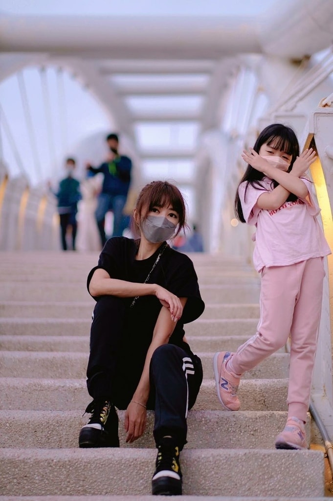 20251004-cn71p 20251004-cn71p