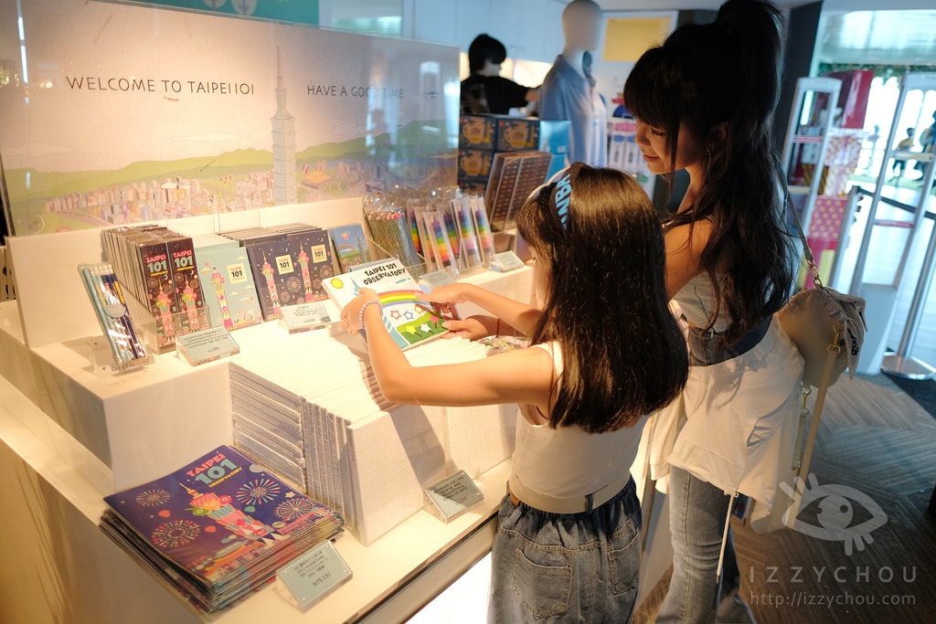 20251004-9sbiz 20251004-9sbiz