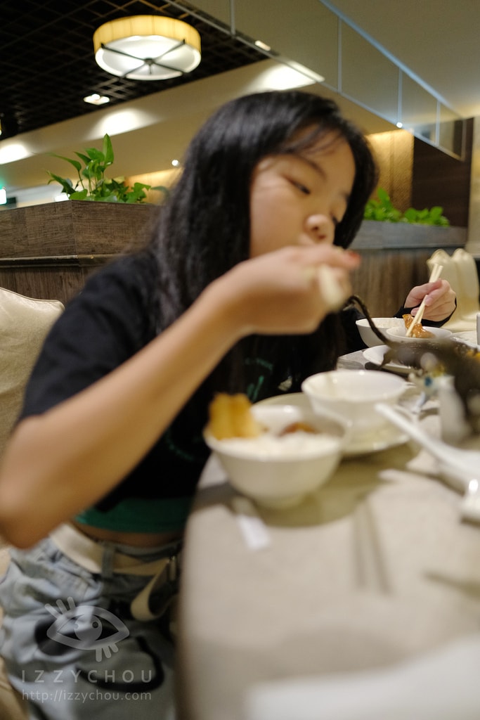 20251004-ihi9g