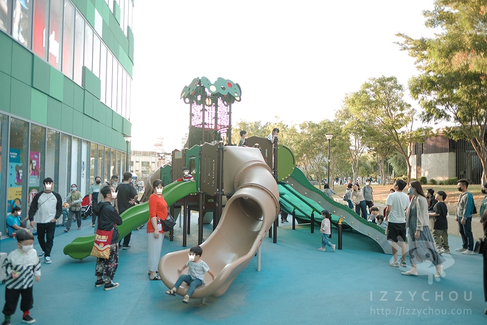 20251004-7j66t 20251004-7j66t