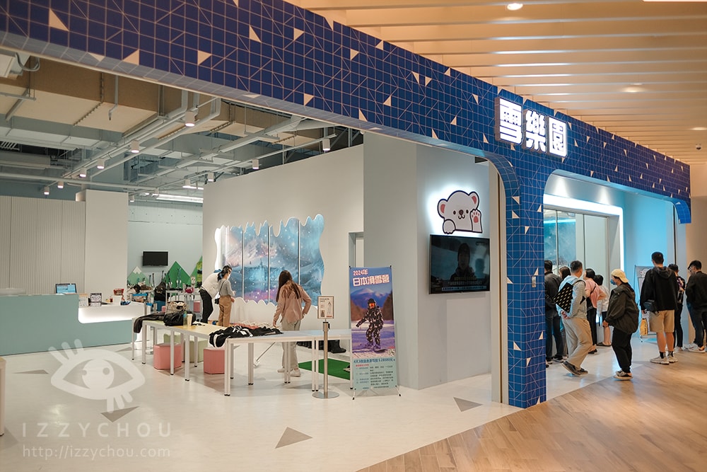 20251004-q9l9d 20251004-q9l9d