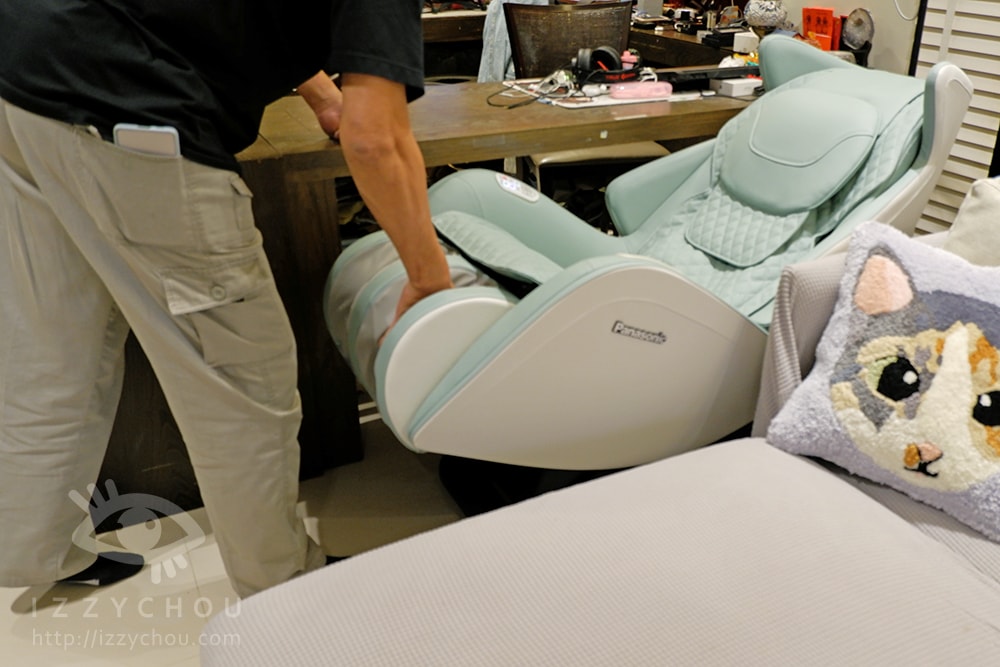 20251004-f0jyw 20251004-f0jyw