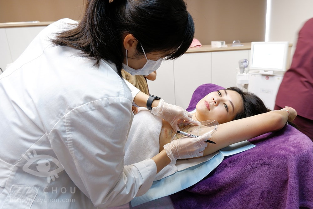 20251004-4dzwu 20251004-4dzwu