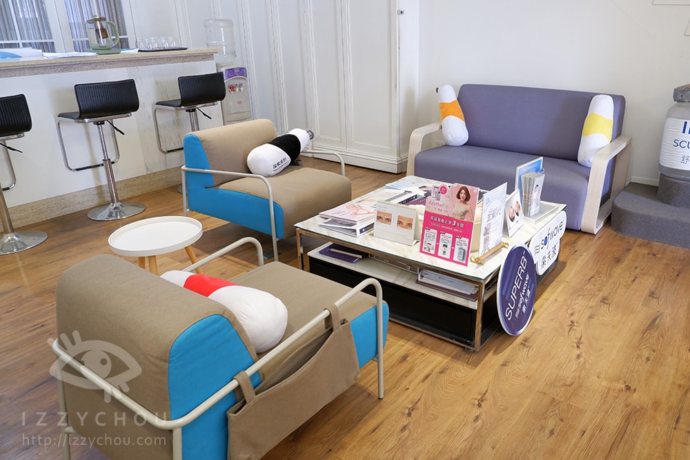 20251004-zdk8e 20251004-zdk8e