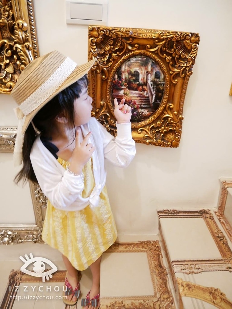 20251004-y9dcq 20251004-y9dcq