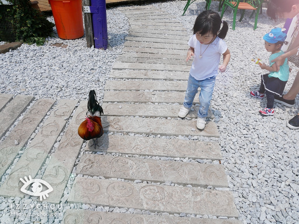 20251004-m9ri7 20251004-m9ri7