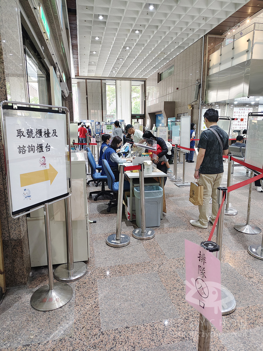 辦小孩/長輩護照其實很簡單|線上預約流程、需繳付哪些文件、時間費用一次看 - 第17張圖