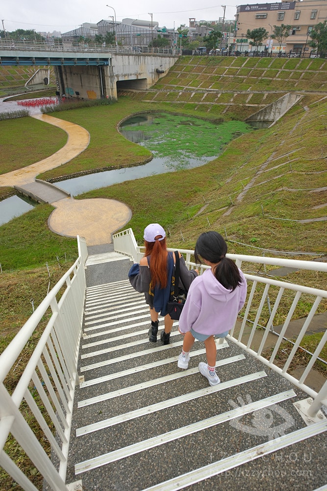 20251004-c3644 20251004-c3644