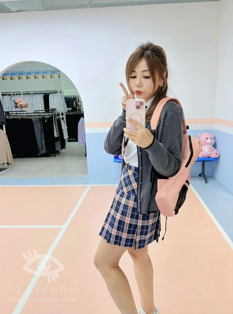 20251004-5wuf2 20251004-5wuf2