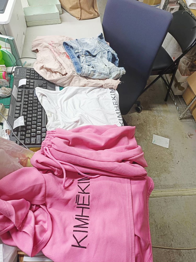 20251004-3b618 20251004-3b618