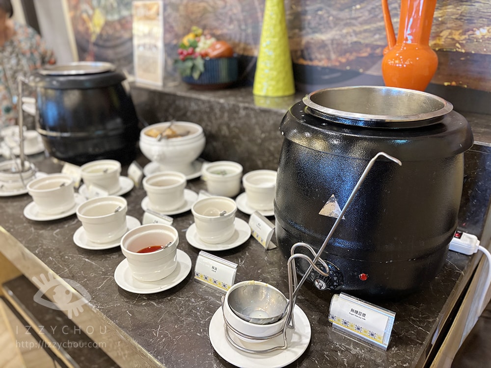 20251004-8qnzw 20251004-8qnzw