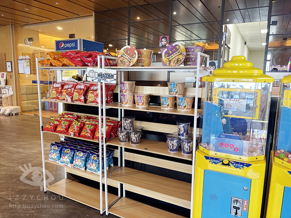 20251004-uz7jh 20251004-uz7jh