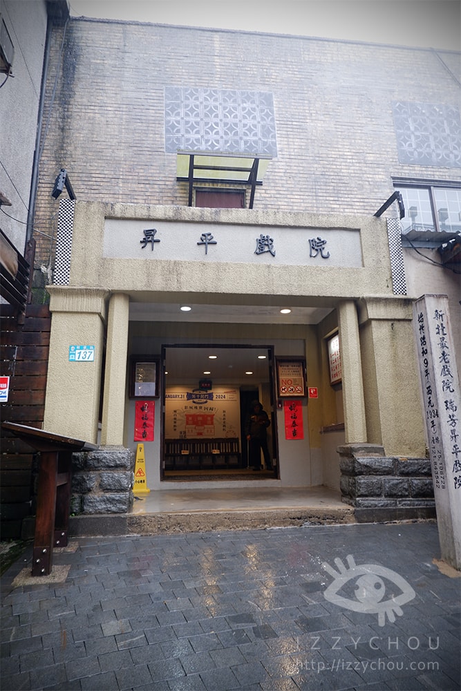 20251004-ylqo6 20251004-ylqo6