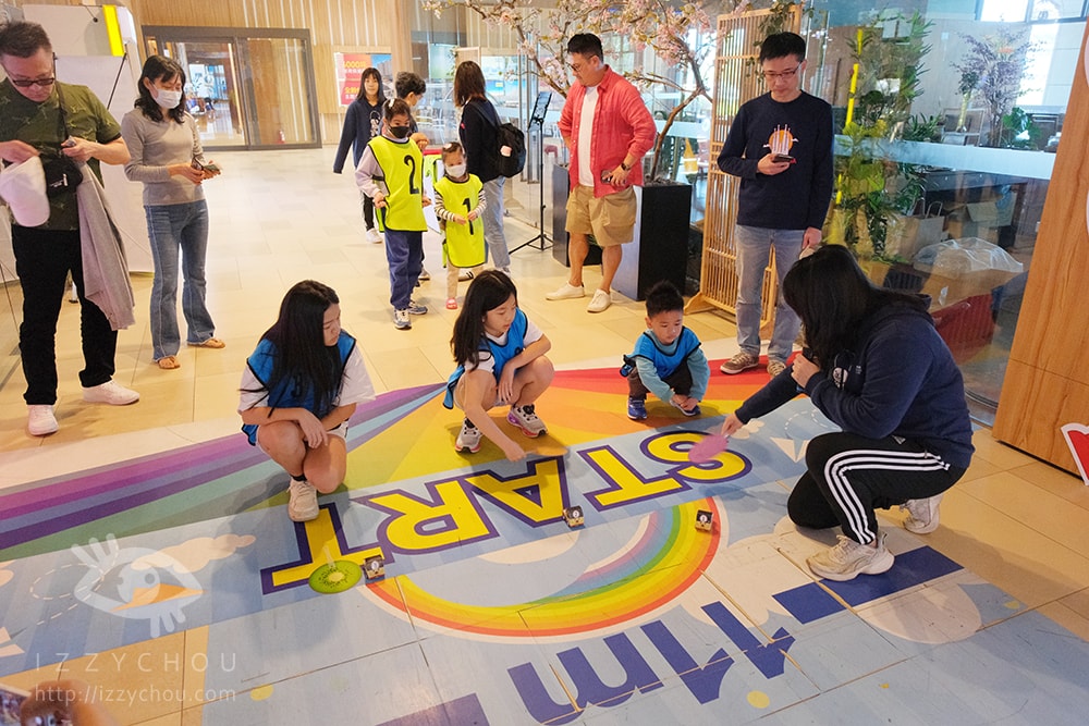 20251004-z1k8y 20251004-z1k8y