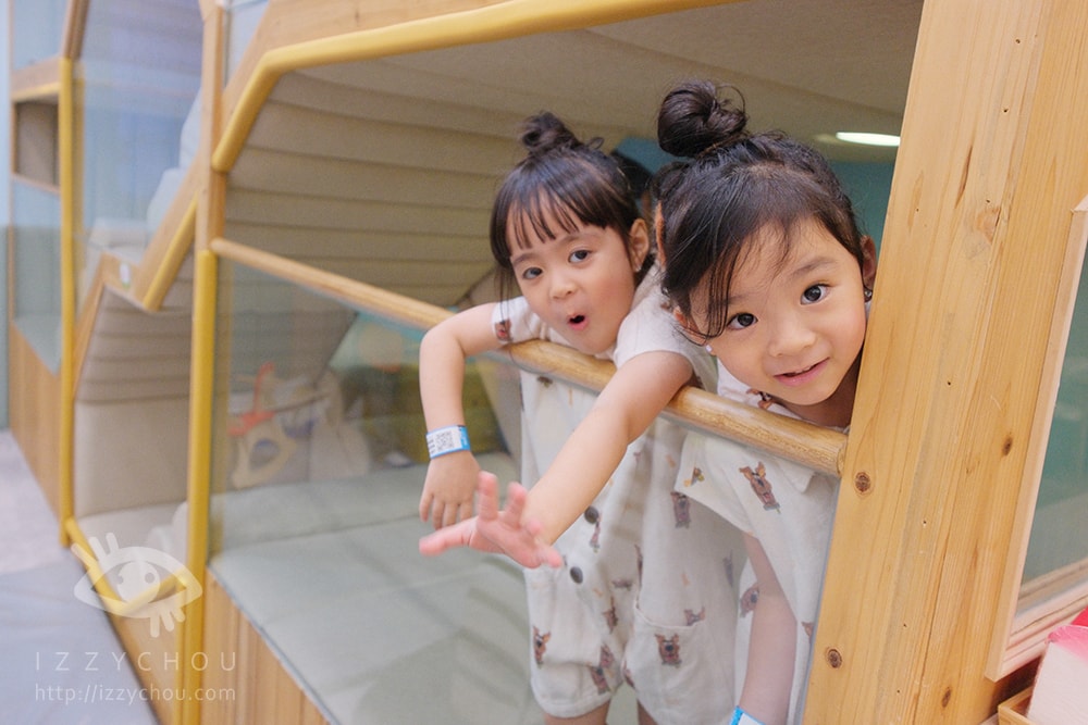 20251004-8kp6g 20251004-8kp6g