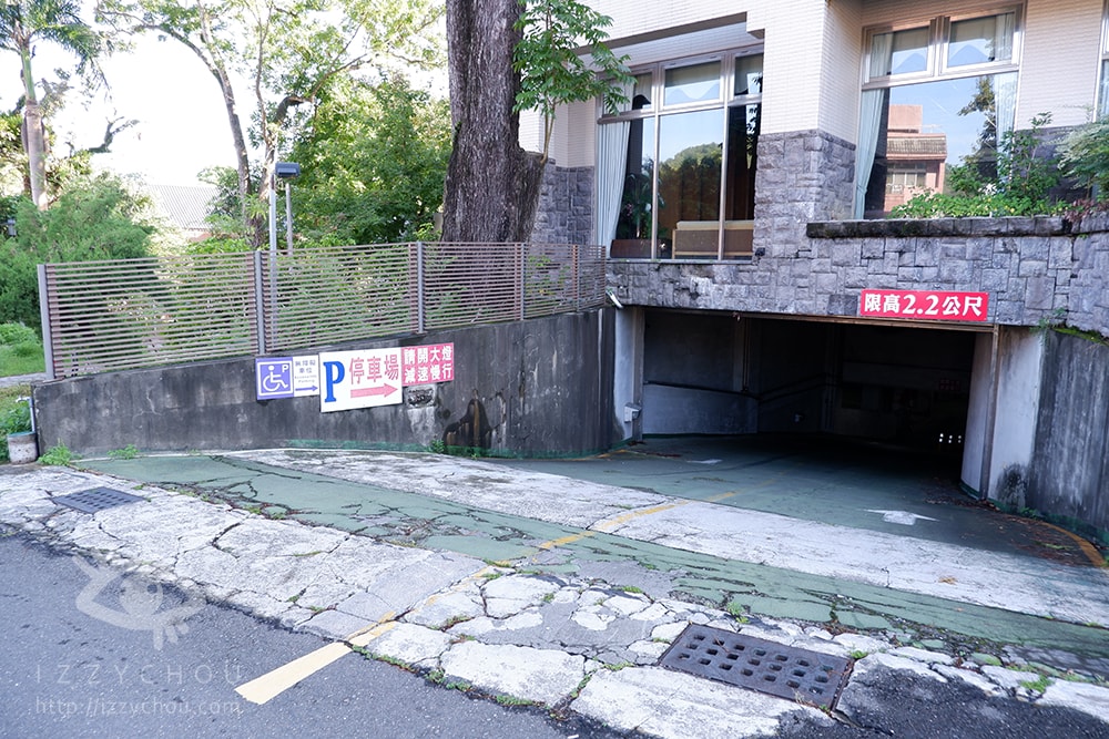 20251004-8pp5p 20251004-8pp5p