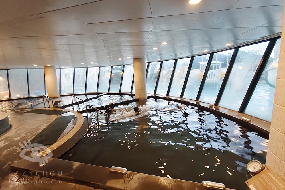 20251004-2fub0 20251004-2fub0